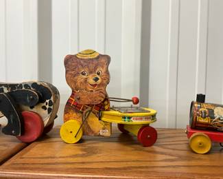 Fisher-Price Teddy Zilo Pull Toy
