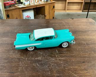 Die Cast Car - 1958 Ford Edsel Car