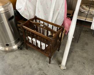 Wood Magazine Rack