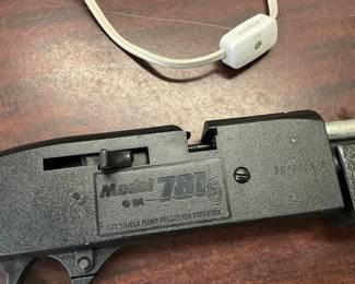 Crosman 177 Single Pump Pellet / BB Repeater Gun Model 781