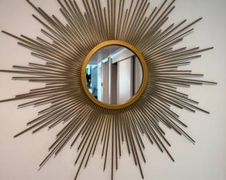 30" Gold Spoked Sunburst Wall Accent Mirror