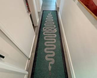 1 - Hallway Snake Runner (Ruggable)