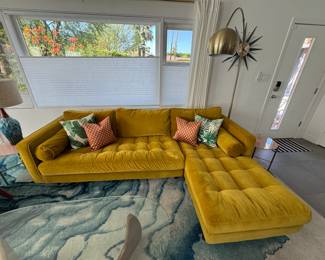 Sven Yarrow Sectional Couch (Article)