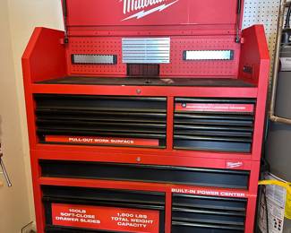 Milwaukee tool chest