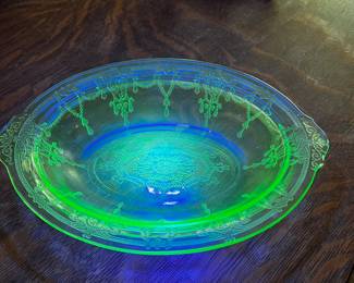 Uranium glass