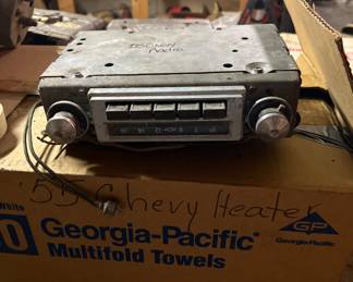 1955 Chevy radio