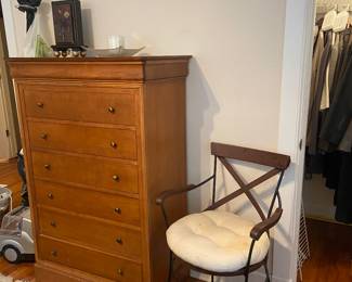 Hpl Shermag Louis Philippe Cherry Dresser 