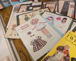 Paper dolls