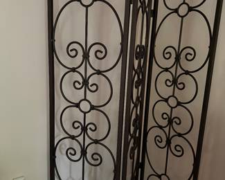 Metal decorative room divider