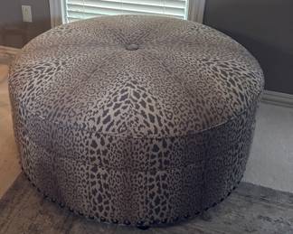 Extra large ottoman, mint condition