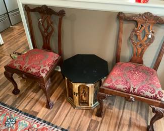 PAIR OF VINTAGE CHAIRS