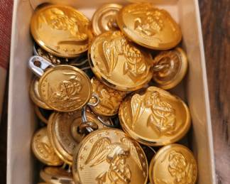 Marine/military buttons & pins