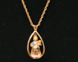 Hummel necklace