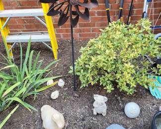 yard sculptures