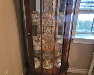 Tea cups, pink depression glass