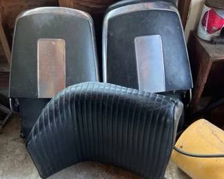 1075  Ford Thunderbird Seats 