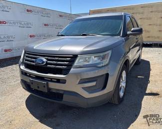 255  2017 Ford Explorer 