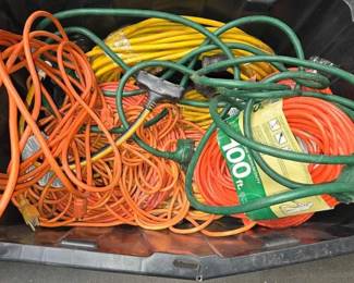 2624  Tote with 9 Extension Cords 
