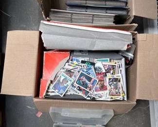 2538  Sports Trading Cards 