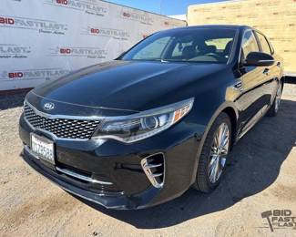 310  2016 Kia Optima 