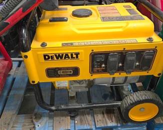 2328  Dewalt DXGNR4000 Portable Gas Generator 