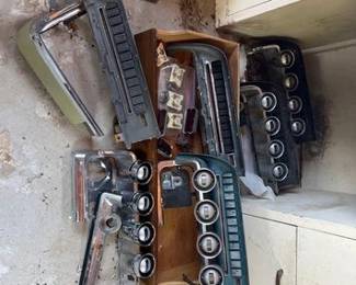1030  Ford Thunderbird Parts 