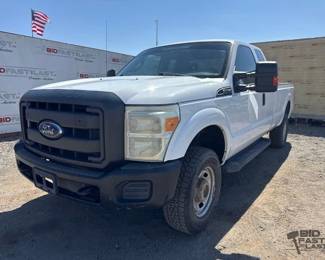 250  2015 Ford F350 