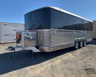87  1996 Competitive Trailer Enclosed Bumper Pull Trailer 