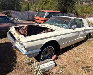 50  1964 Ford Thunderbird 