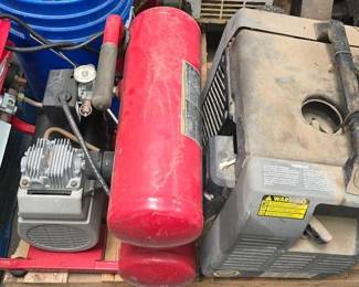 2632  Porter Cable Twin Stack Air Compressor  Coleman Powerman... 