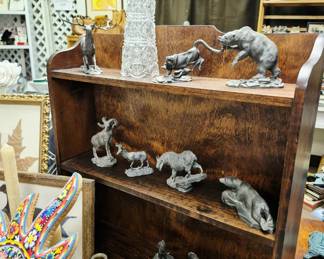 Cast figurines