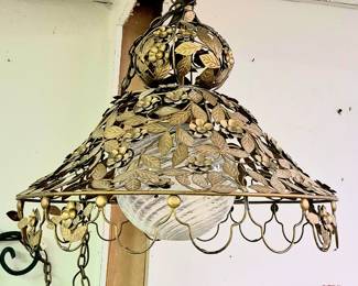 Great vintage golden flower pendant light