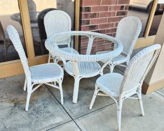 5 pcs. white wicker w/ glass top table and 4 matching