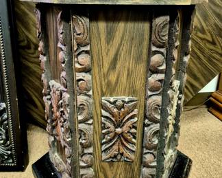 Mexican made laminated top 8 sided table