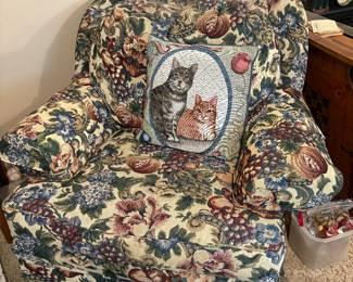 Floral oversized chair