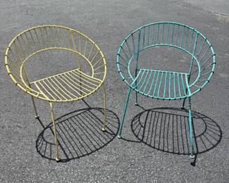 Super unique midcentury kid’s chairs. They are made of steel and need love.