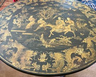 This is the etched top of the Asian tilt table