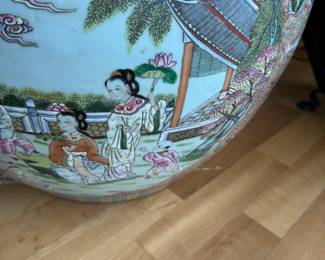 Chinese Famille Rose fish bowl