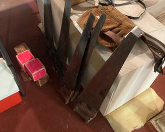 Hand saws