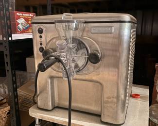Soft Serve Ice Cream Maker