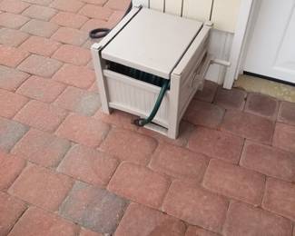 Hose reel