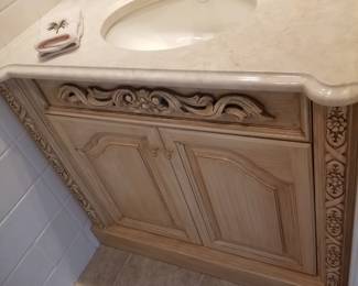 Bath vanity detail
