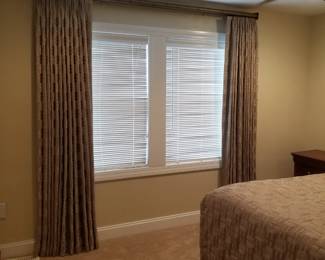 Curtains, blinds & rods