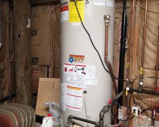 Hot water heater