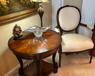 Beautiful Round Mahogany Side Table with Brass Trim, Small Pull Out Drawer and Lower Shelf. W28" x H28"