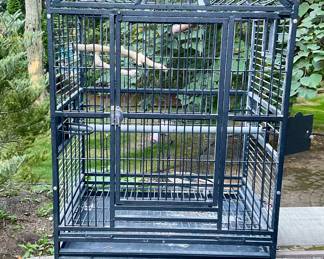 Wonderful Large Parrot Cage with Many Accessories Available!