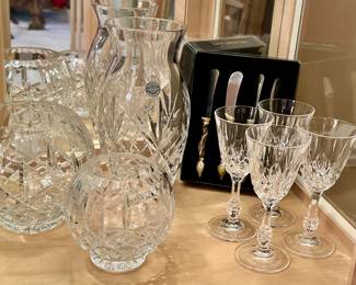 Beautiful Collection Castilian Imports (Poland) Cut Crystal Rose Bowls and a Lenox Charleston Cut Crystal Vase, Shown Beside a Set of Four Vintage JMP Marketing "Capri" Cut Crystal Wine Glasses. Shown with a Set of Four Enamel Butter Knives.
