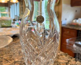 Beautiful Lenox Charleston Cut Crystal Vase