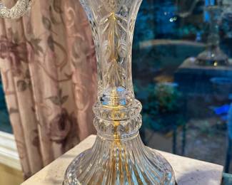 Detailed View of the Etched Crystal Base.