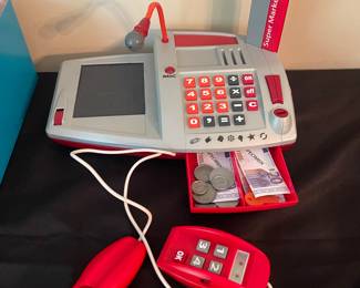 Pretend & Play Cash Register